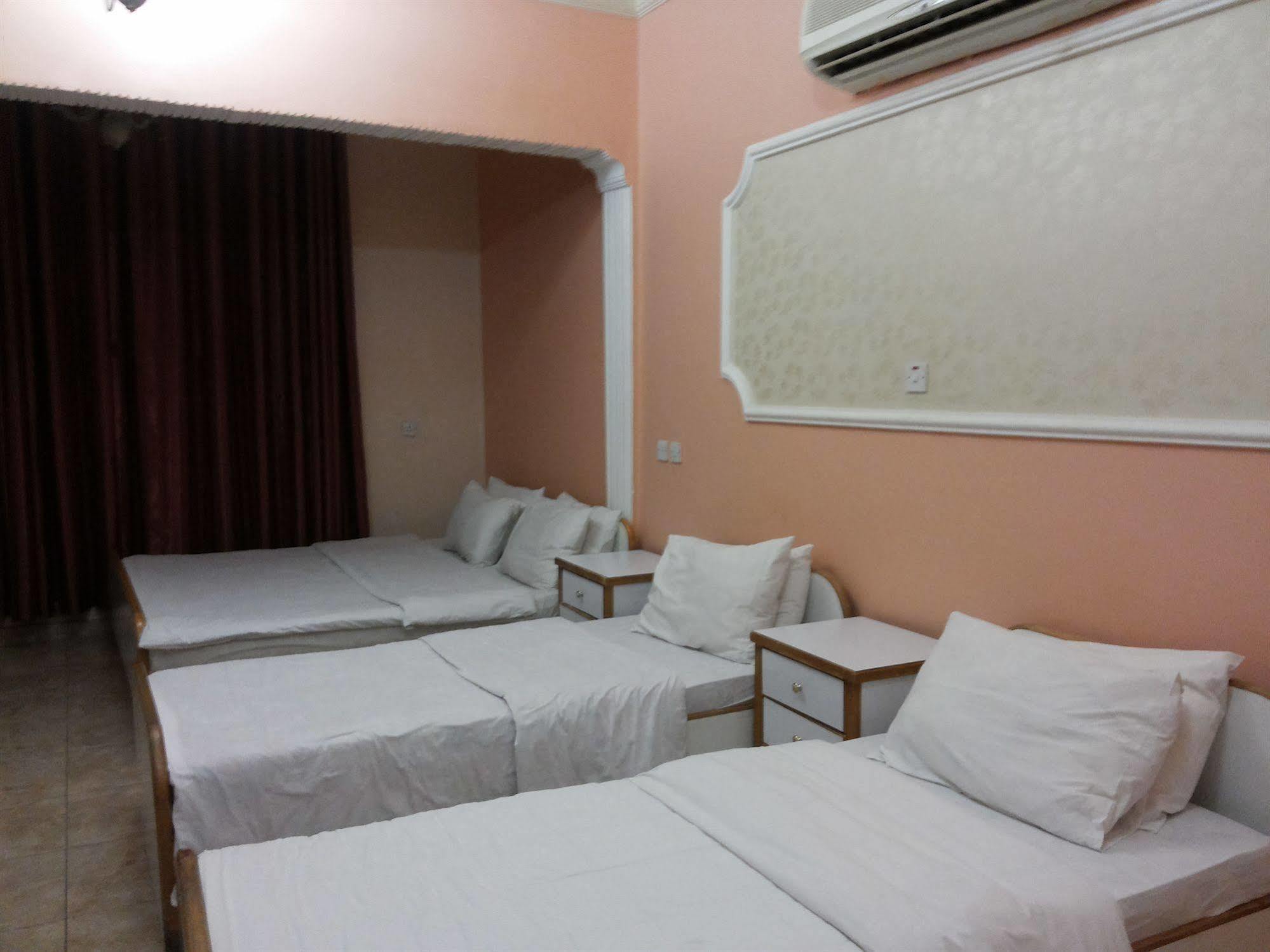 Al Qidra Hotel & Suites Akaba Eksteriør bilde